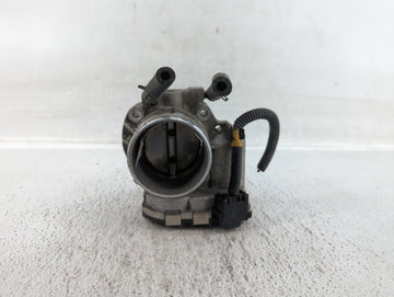 2009-2014 Hyundai Genesis Throttle Body P/N:35100-2C300 Fits Fits 2009 2010 2011 2012 2013 2014 OEM Used Auto Parts - Oemuse