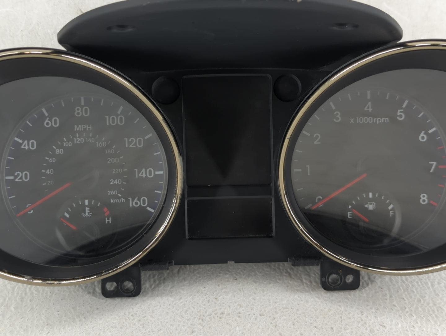 2011-2012 Hyundai Genesis Instrument Cluster Speedometer Gauges P/N:94011-2M590 Fits Fits 2011 2012 OEM Used Auto Parts - Oe