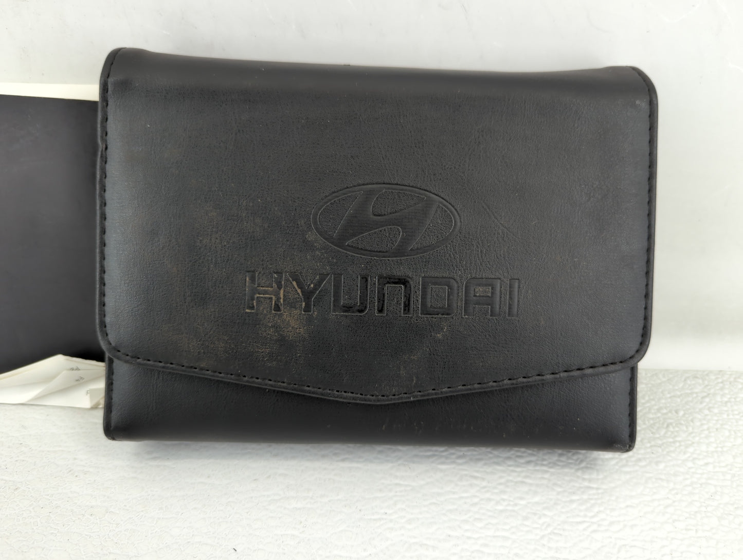 2011 Hyundai Genesis Owners Manual Book Guide P/N:A2M0-EU09E OEM Used Auto Parts - Oemusedautoparts1.com
