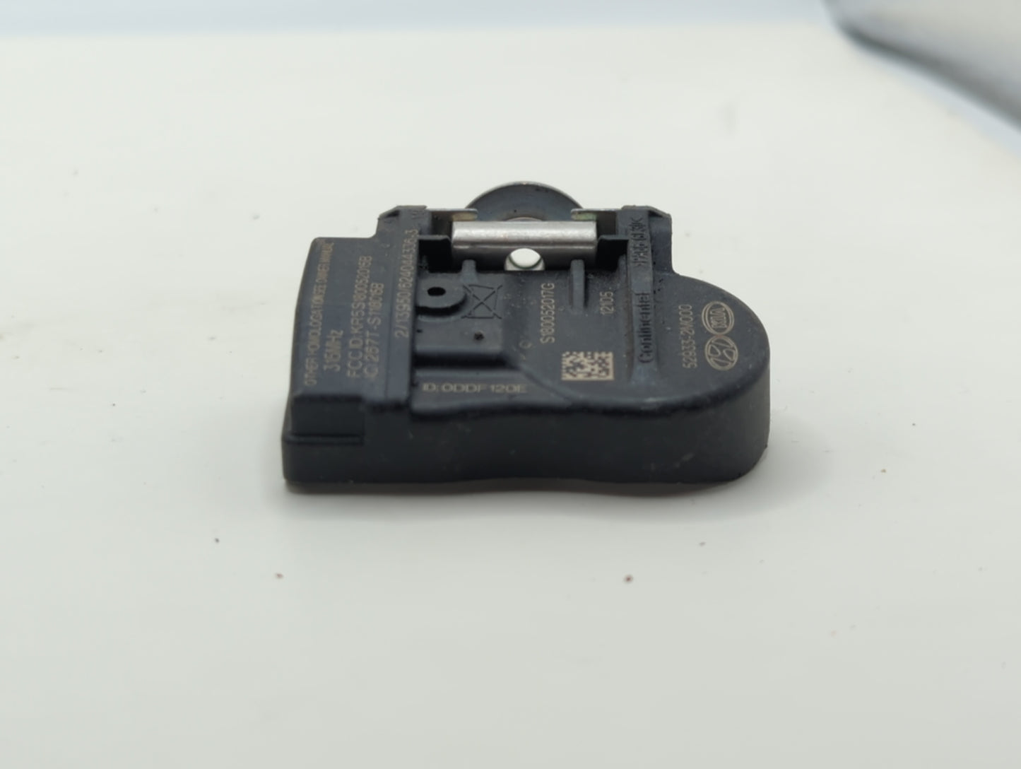 2011 Hyundai Genesis Tire Pressure Monitoring System Sensor Tpms - Oemusedautoparts1.com