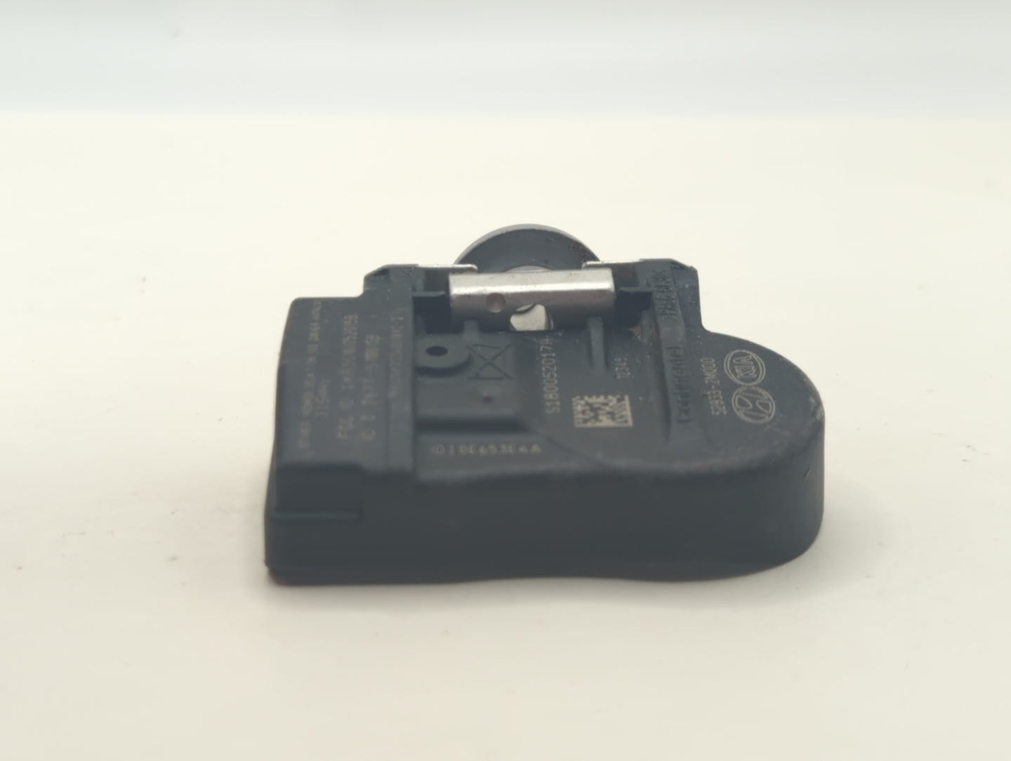 2011 Hyundai Genesis Tire Pressure Monitoring System Sensor Tpms - Oemusedautoparts1.com