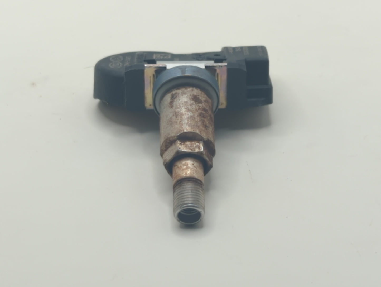 2011 Hyundai Genesis Tire Pressure Monitoring System Sensor Tpms - Oemusedautoparts1.com