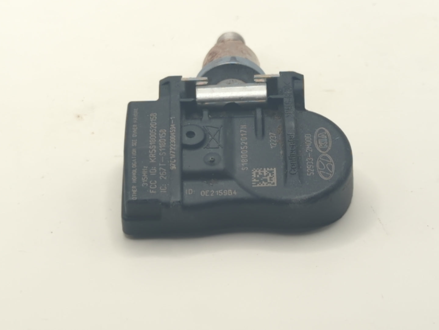 2011 Hyundai Genesis Tire Pressure Monitoring System Sensor Tpms - Oemusedautoparts1.com