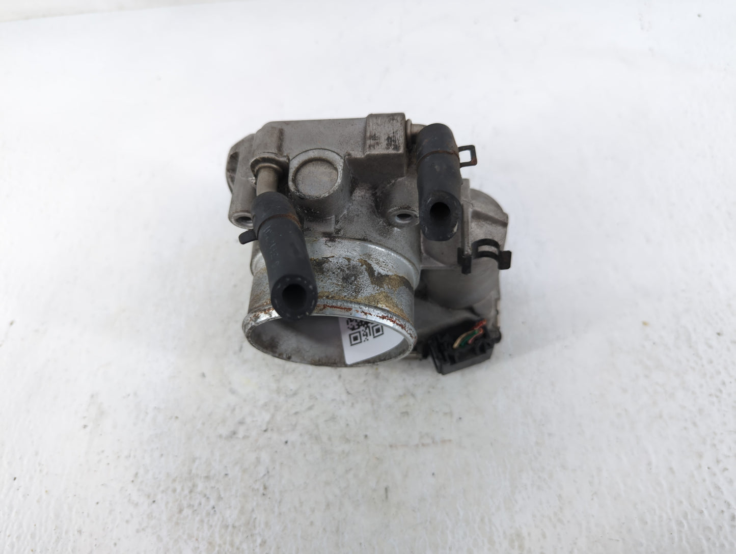 2009-2014 Hyundai Genesis Throttle Body P/N:35100-2C300 Fits Fits 2009 2010 2011 2012 2013 2014 OEM Used Auto Parts - Oemuse