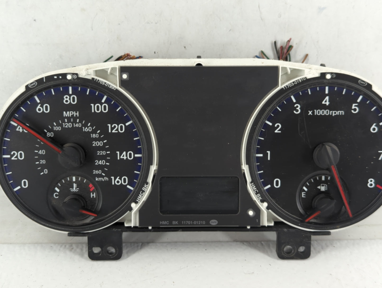 2011-2012 Hyundai Genesis Instrument Cluster Speedometer Gauges P/N:11001-79770CH 94011-2M090 Fits Fits 2011 2012 OEM Used A