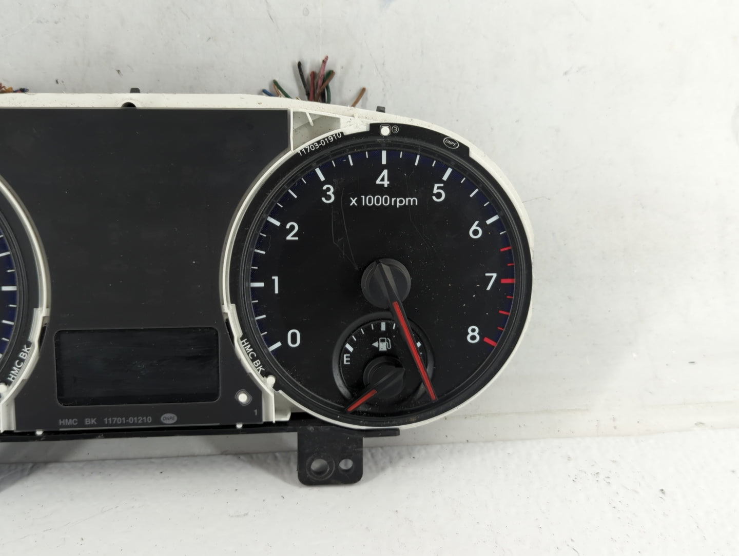 2011-2012 Hyundai Genesis Instrument Cluster Speedometer Gauges P/N:11001-79770CH 94011-2M090 Fits Fits 2011 2012 OEM Used A