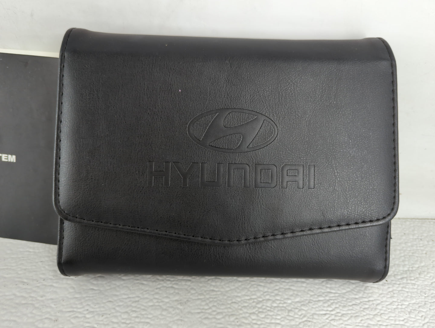 2011 Hyundai Genesis Owners Manual Book Guide P/N:A3MO-EU08D OEM Used Auto Parts - Oemusedautoparts1.com