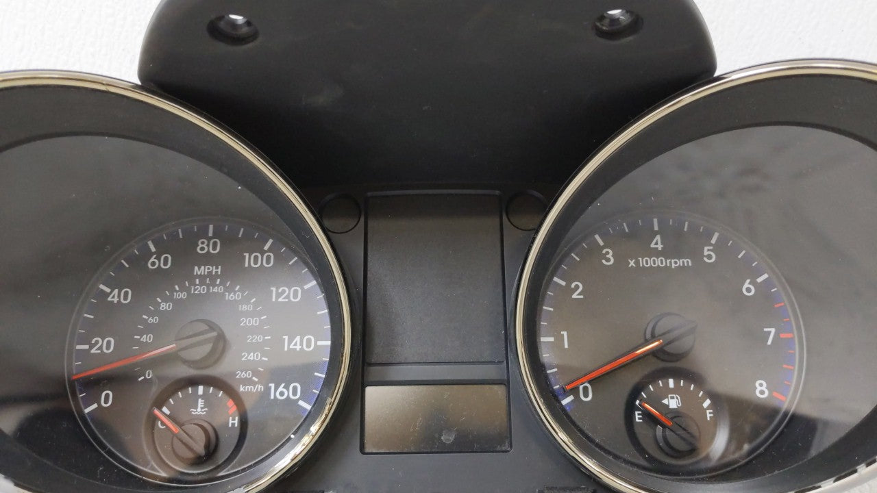 2011-2012 Hyundai Genesis Instrument Cluster Speedometer Gauges P/N:94031-2M000 94011-2M590 Fits Fits 2011 2012 OEM Used Aut