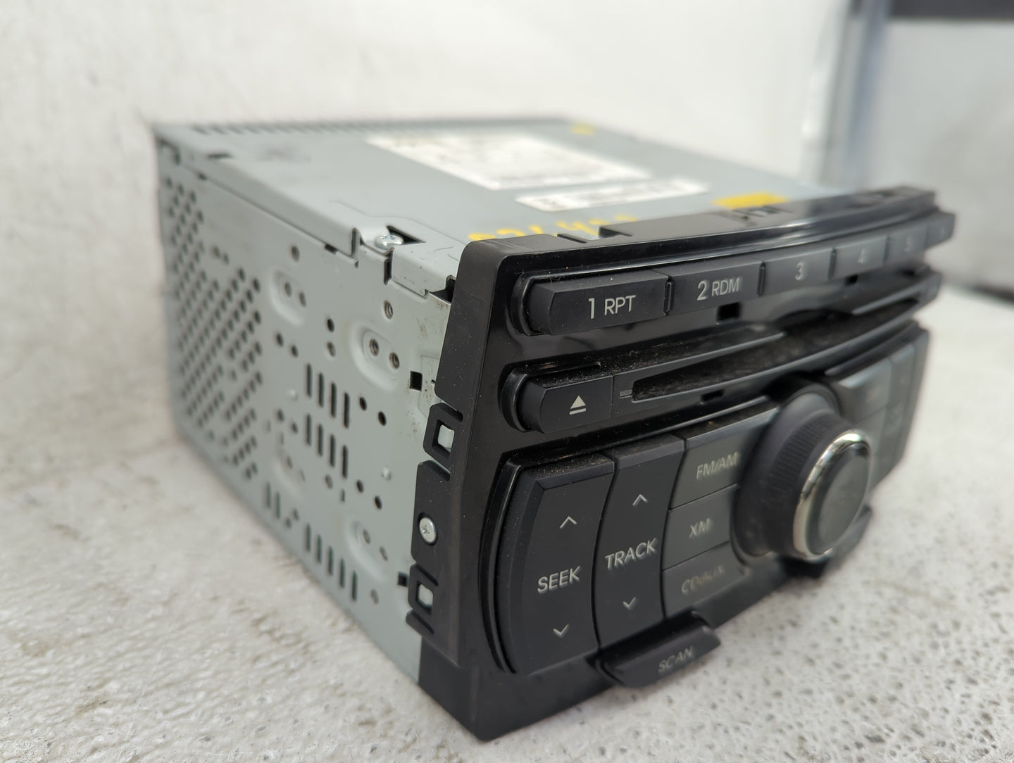 2011 Hyundai Genesis Coupe Radio AM FM Cd Player Receiver Replacement P/N:96180-2M115VM5 A200BKLBX Fits Fits 2012 OEM Used A