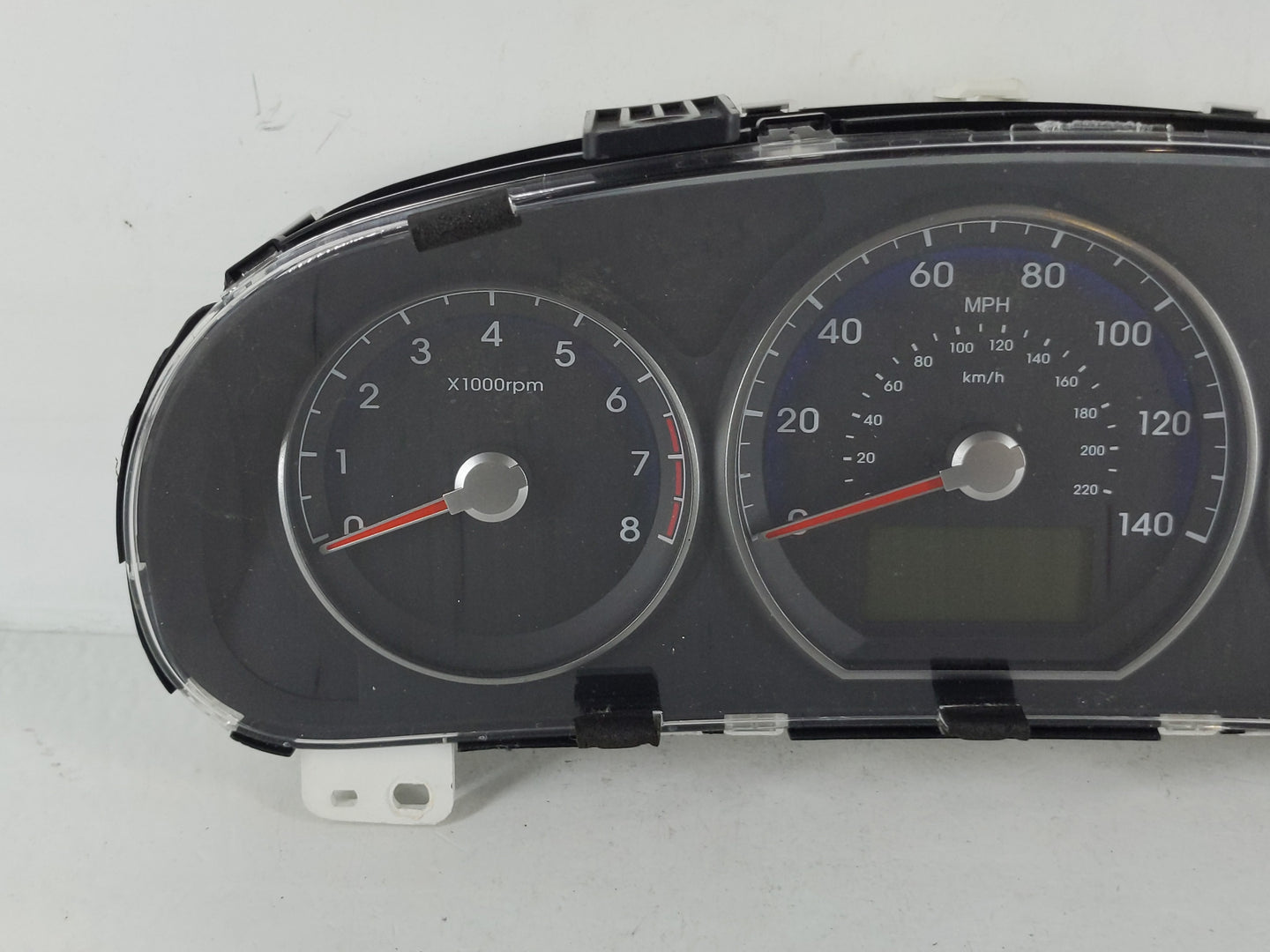 2010-2012 Hyundai Santa Fe Instrument Cluster Speedometer Gauges P/N:94011-0W030CA Fits Fits 2010 2011 2012 OEM Used Auto Pa