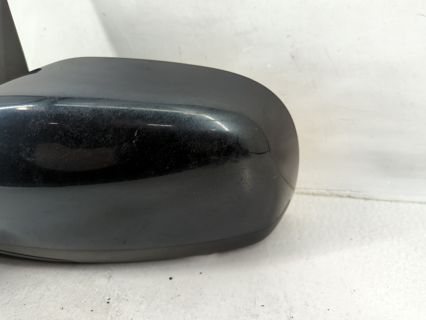 2007-2012 Hyundai Santa Fe Driver Side View Mirror - Left Door Mirror OEM Used - Oemusedautoparts1.com