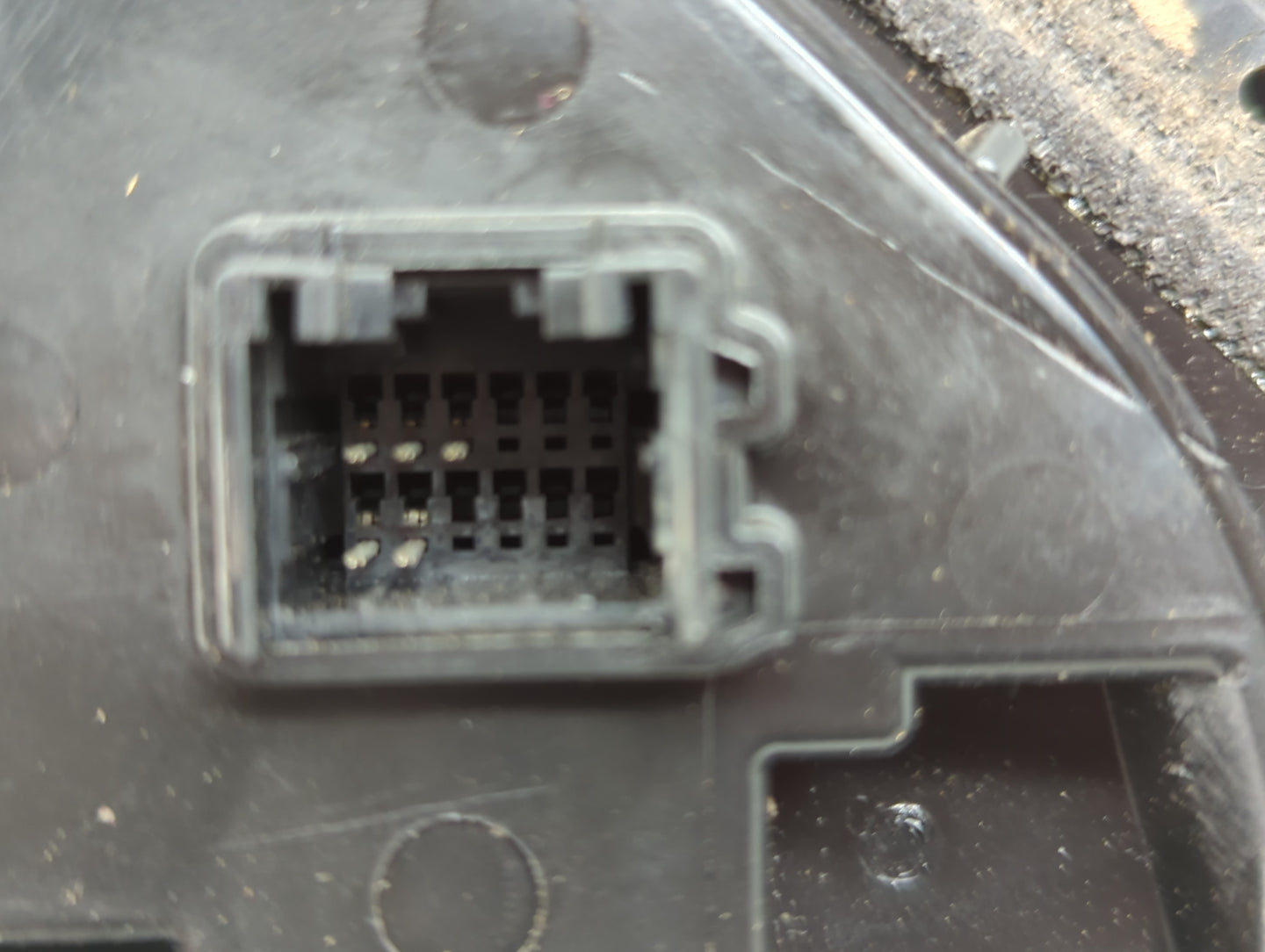 2007-2012 Hyundai Santa Fe Driver Side View Mirror - Left Door Mirror OEM Used - Oemusedautoparts1.com