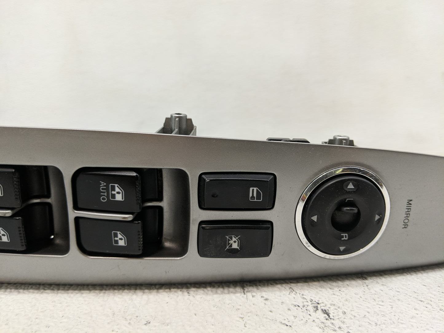2010-2012 Hyundai Santa Fe Master Power Window Switch Replacement Driver Side Left P/N:93570-23120BS Fits Fits 2010 2011 201