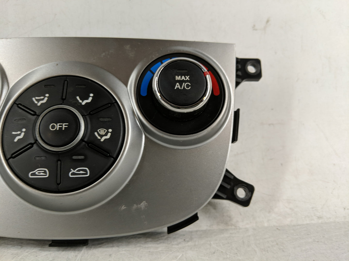 2010-2012 Hyundai Santa Fe Climate Control Module Temperature AC/Heater Replacement P/N:Q138W01Z Fits Fits 2010 2011 2012 OE