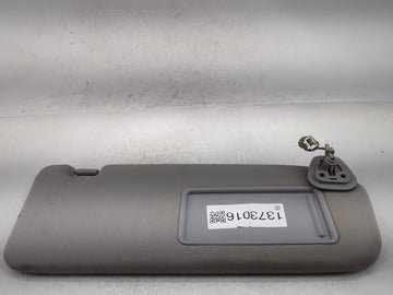 2010-2012 Hyundai Santa Fe Sun Visor Shade Replacement Passenger Right Mirror Fits Fits 2010 2011 2012 OEM Used Auto Parts