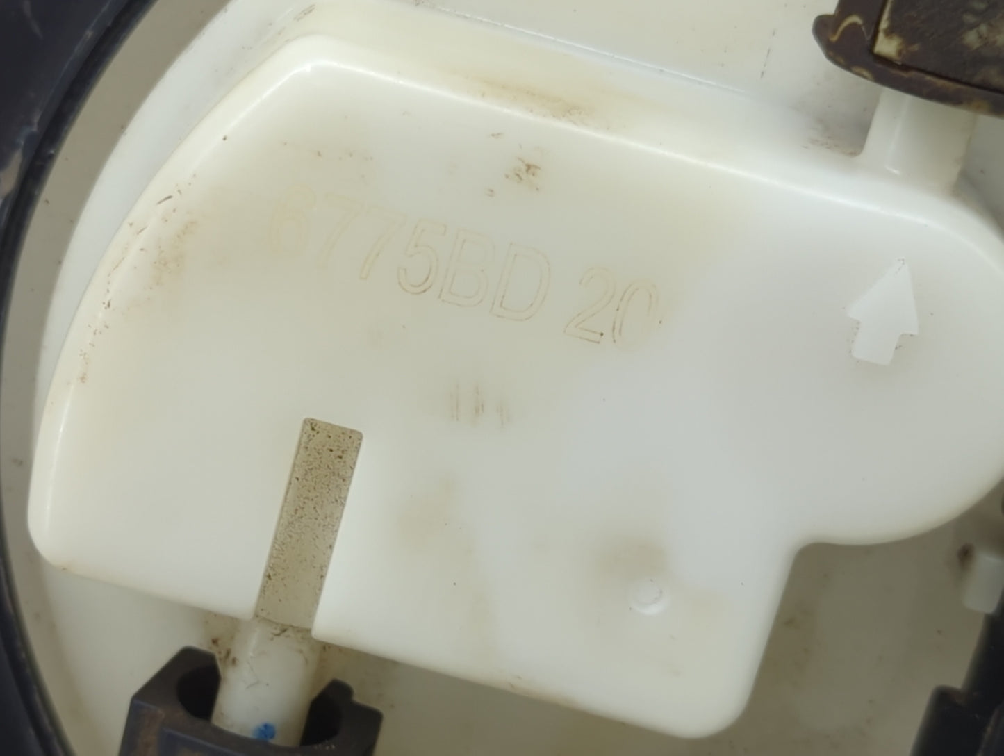 2011-2013 Kia Sorento Electrical Gas Fuel Pump Assembly - Oemusedautoparts1.com