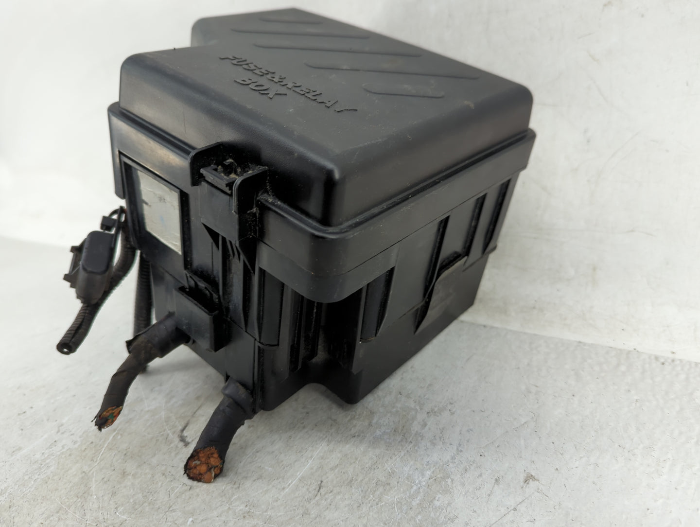 2010-2012 Hyundai Santa Fe Fusebox Fuse Box Panel Relay Module Fits Fits 2010 2011 2012 OEM Used Auto Parts - Oemusedautopar