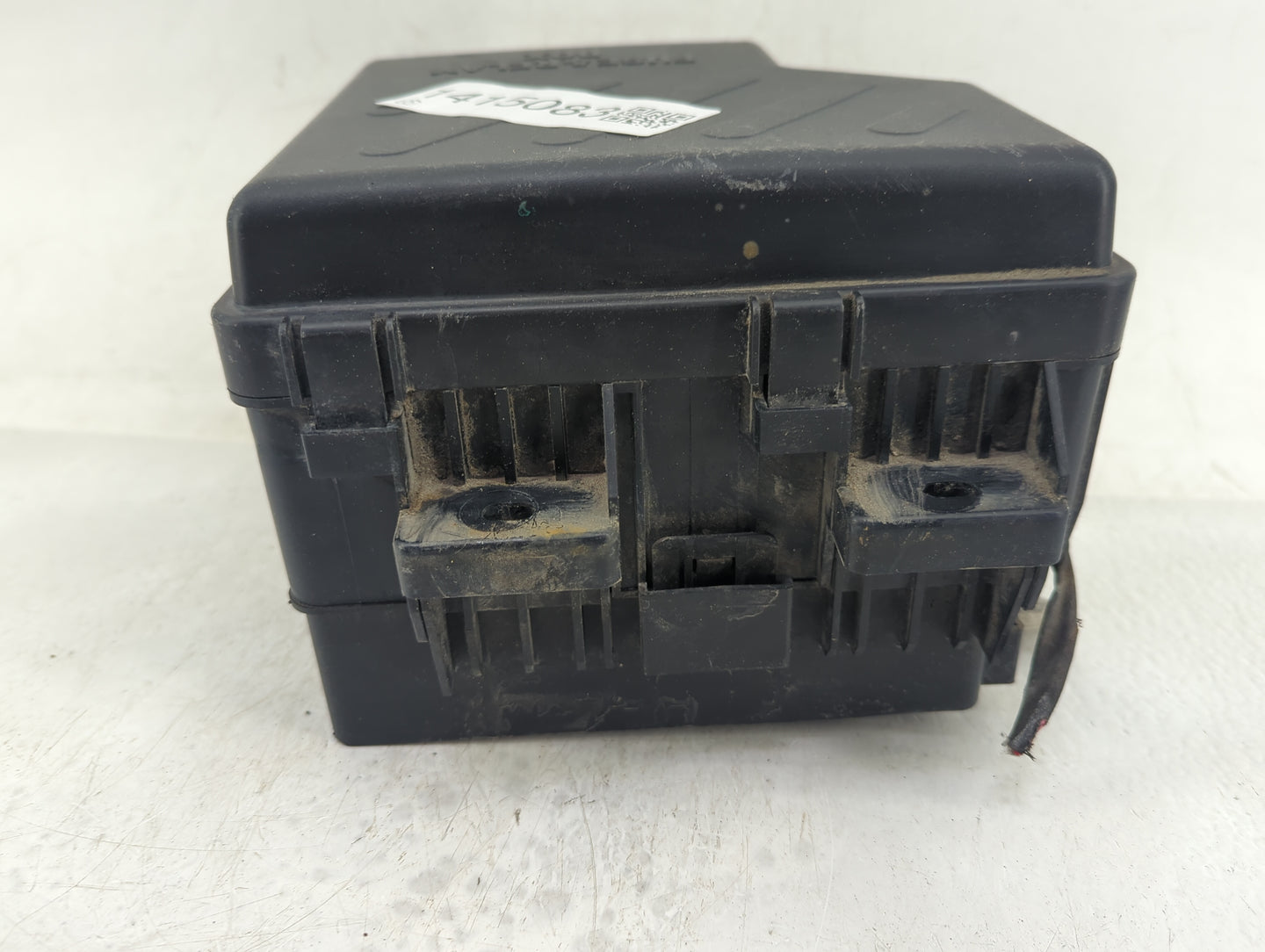 2010-2012 Hyundai Santa Fe Fusebox Fuse Box Panel Relay Module Fits Fits 2010 2011 2012 OEM Used Auto Parts - Oemusedautopar