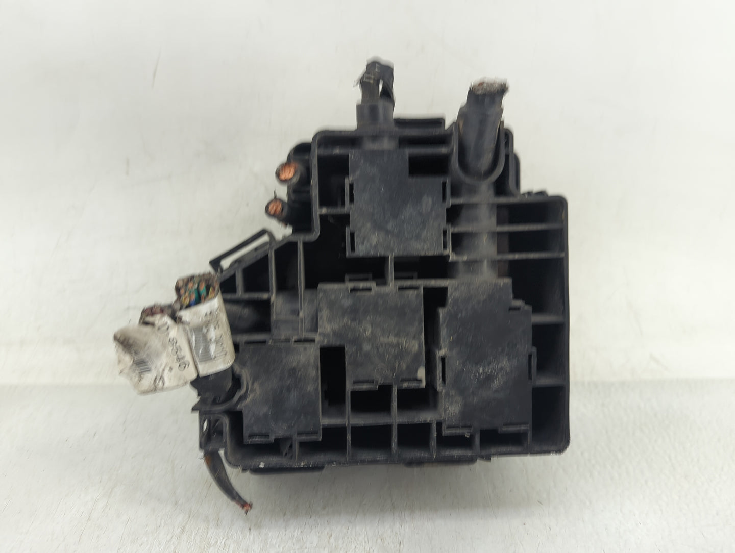 2010-2012 Hyundai Santa Fe Fusebox Fuse Box Panel Relay Module Fits Fits 2010 2011 2012 OEM Used Auto Parts - Oemusedautopar