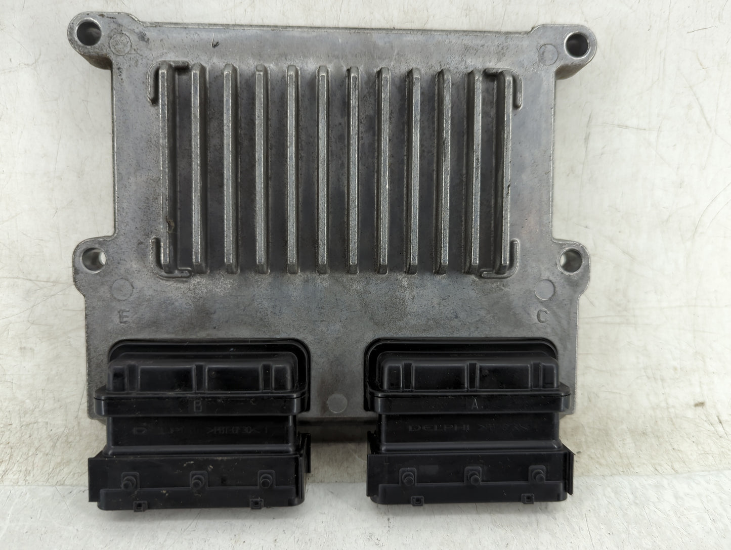2010-2012 Hyundai Santa Fe PCM Engine Control Computer ECU ECM PCU OEM P/N:39109-3C561 28298091 Fits Fits 2010 2011 2012 OEM