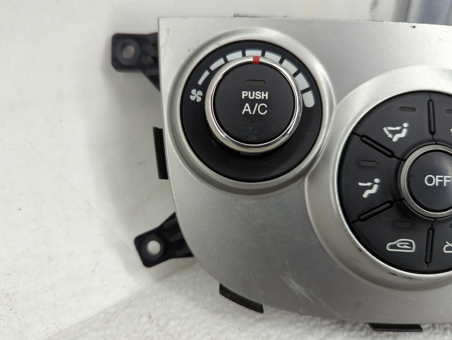 2010-2012 Hyundai Santa Fe Climate Control Module Temperature AC/Heater Replacement P/N:Q138W107 Q138W10Z Fits Fits 2010 201