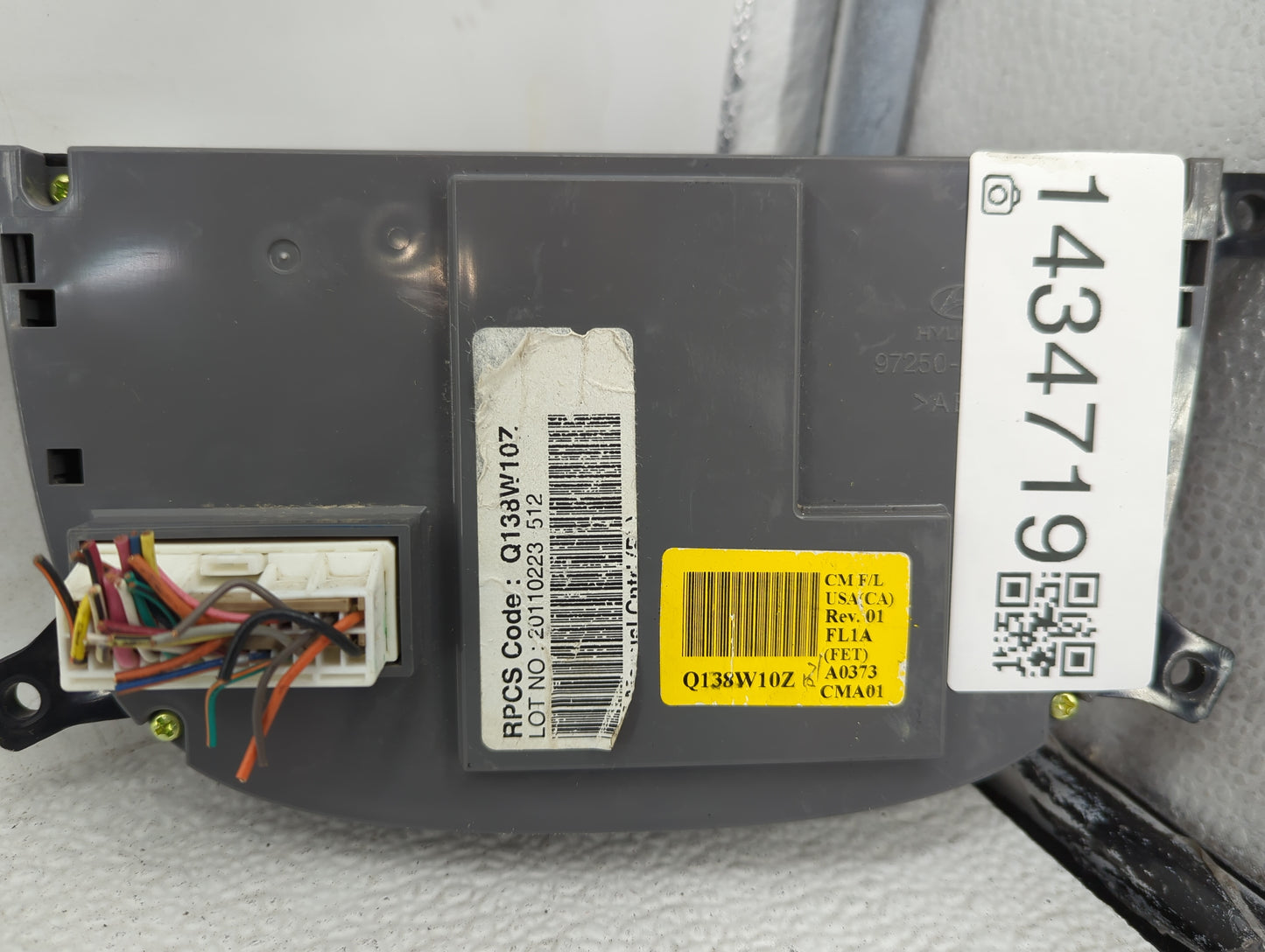 2010-2012 Hyundai Santa Fe Climate Control Module Temperature AC/Heater Replacement P/N:Q138W107 Q138W10Z Fits Fits 2010 201