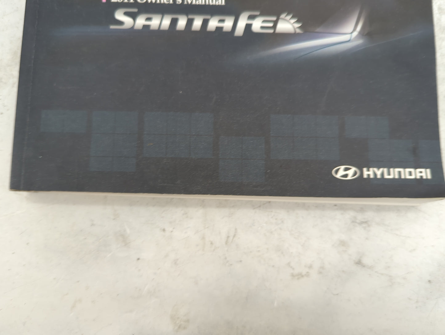 2011 Hyundai Santa Fe Owners Manual Book Guide P/N:A2B0-EU0NB OEM Used Auto Parts - Oemusedautoparts1.com
