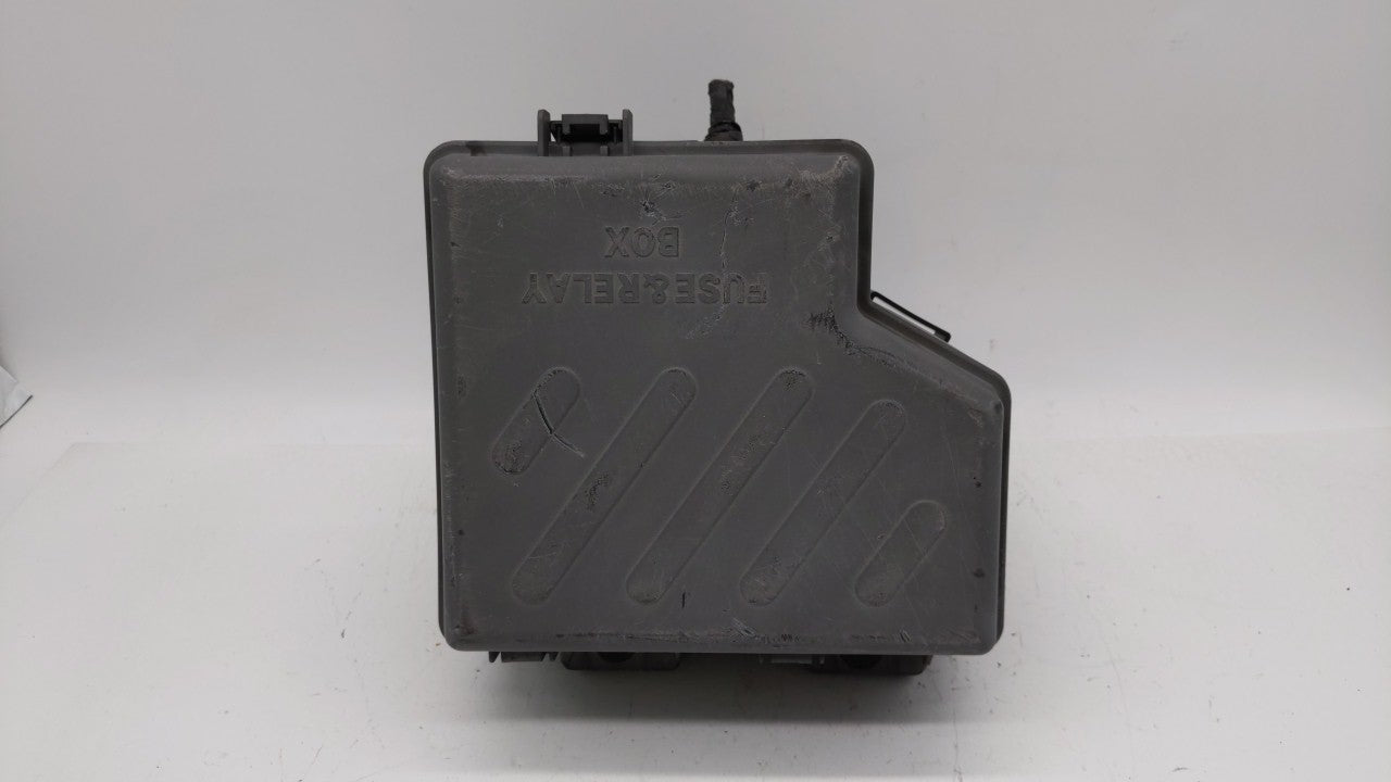 2010-2012 Hyundai Santa Fe Fusebox Fuse Box Panel Relay Module P/N:91115-2B050 91950-2B710 Fits Fits 2010 2011 2012 OEM Used