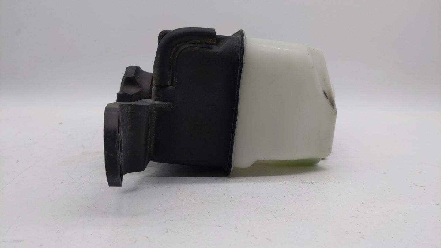2010 Hyundai Santa Fe Radiator Coolant Overflow Expansion Tank Bottle - Oemusedautoparts1.com