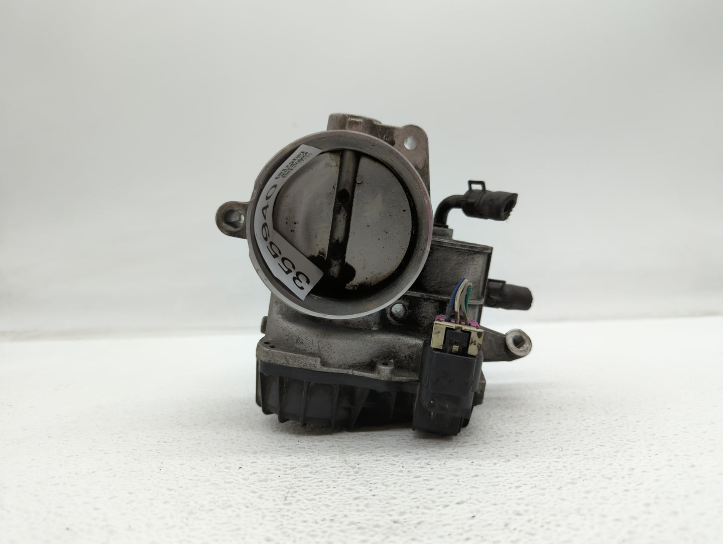 2010-2012 Hyundai Santa Fe Throttle Body P/N:28099075 35100-3C700 Fits Fits 2010 2011 2012 2013 2014 OEM Used Auto Parts - O