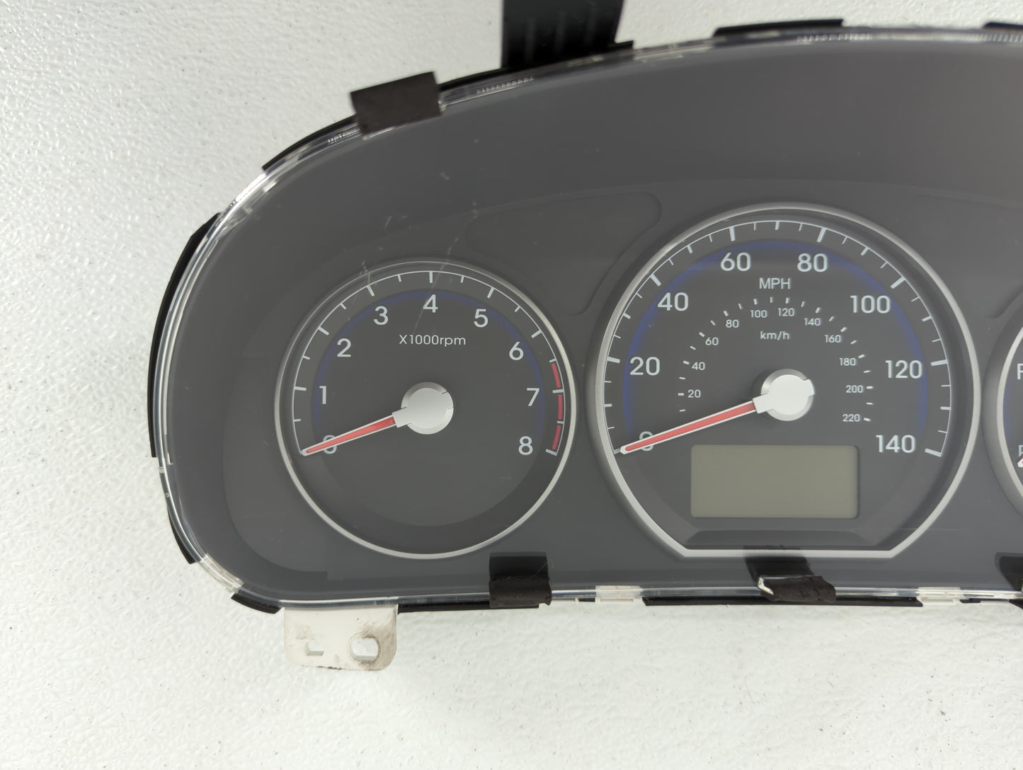 2010-2012 Hyundai Santa Fe Instrument Cluster Speedometer Gauges P/N:94011-0W030CA 94011-0W031 Fits Fits 2010 2011 2012 OEM 