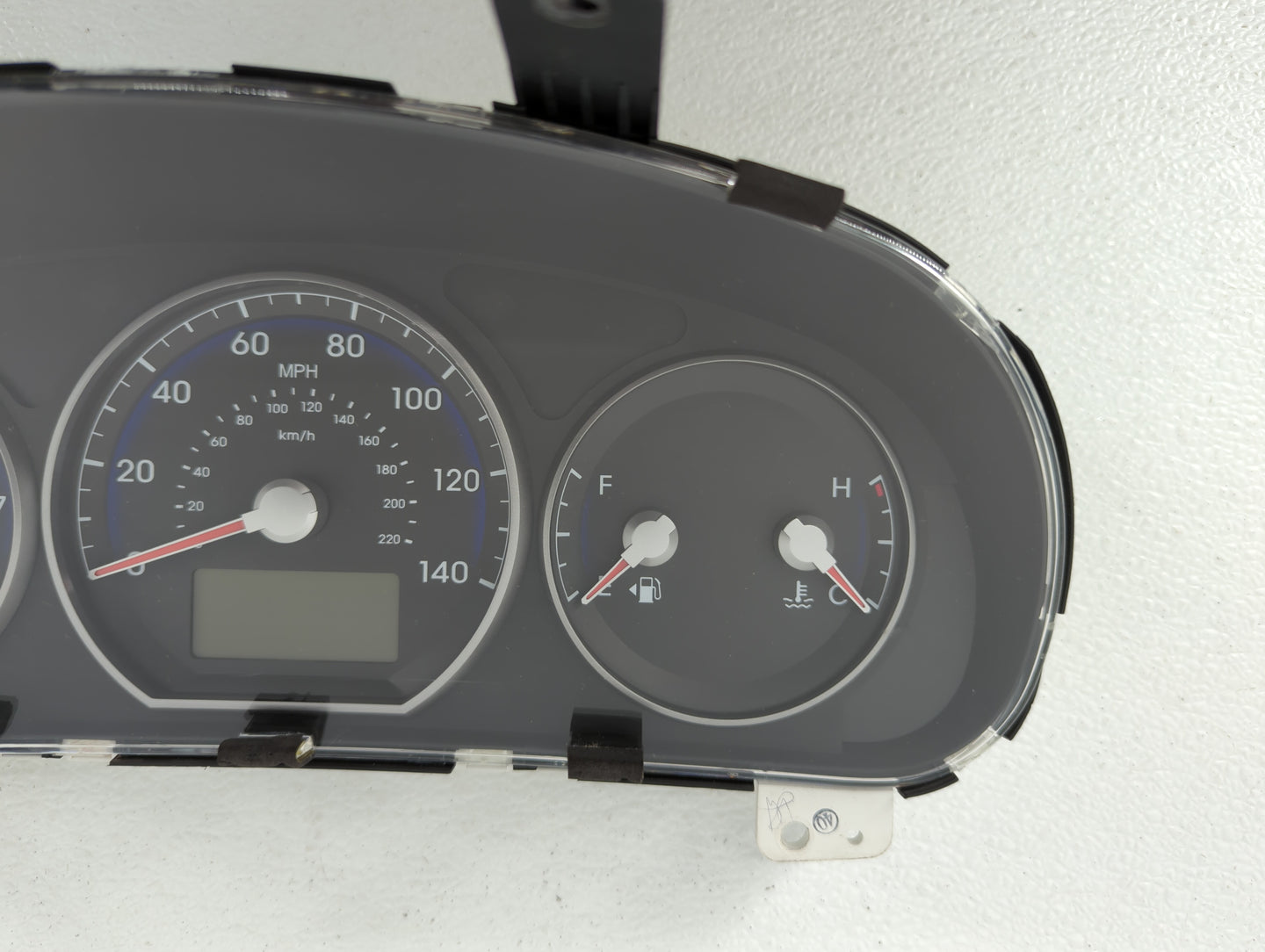 2010-2012 Hyundai Santa Fe Instrument Cluster Speedometer Gauges P/N:94011-0W030CA 94011-0W031 Fits Fits 2010 2011 2012 OEM 