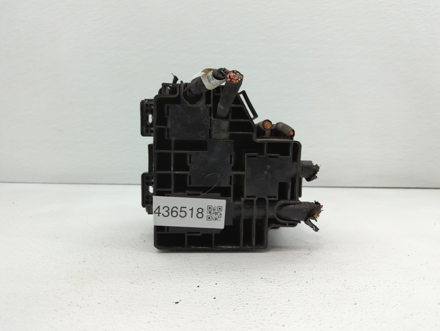 2010-2012 Hyundai Santa Fe Fusebox Fuse Box Panel Relay Module P/N:91115-2B050 91950-2B710 Fits Fits 2010 2011 2012 OEM Used