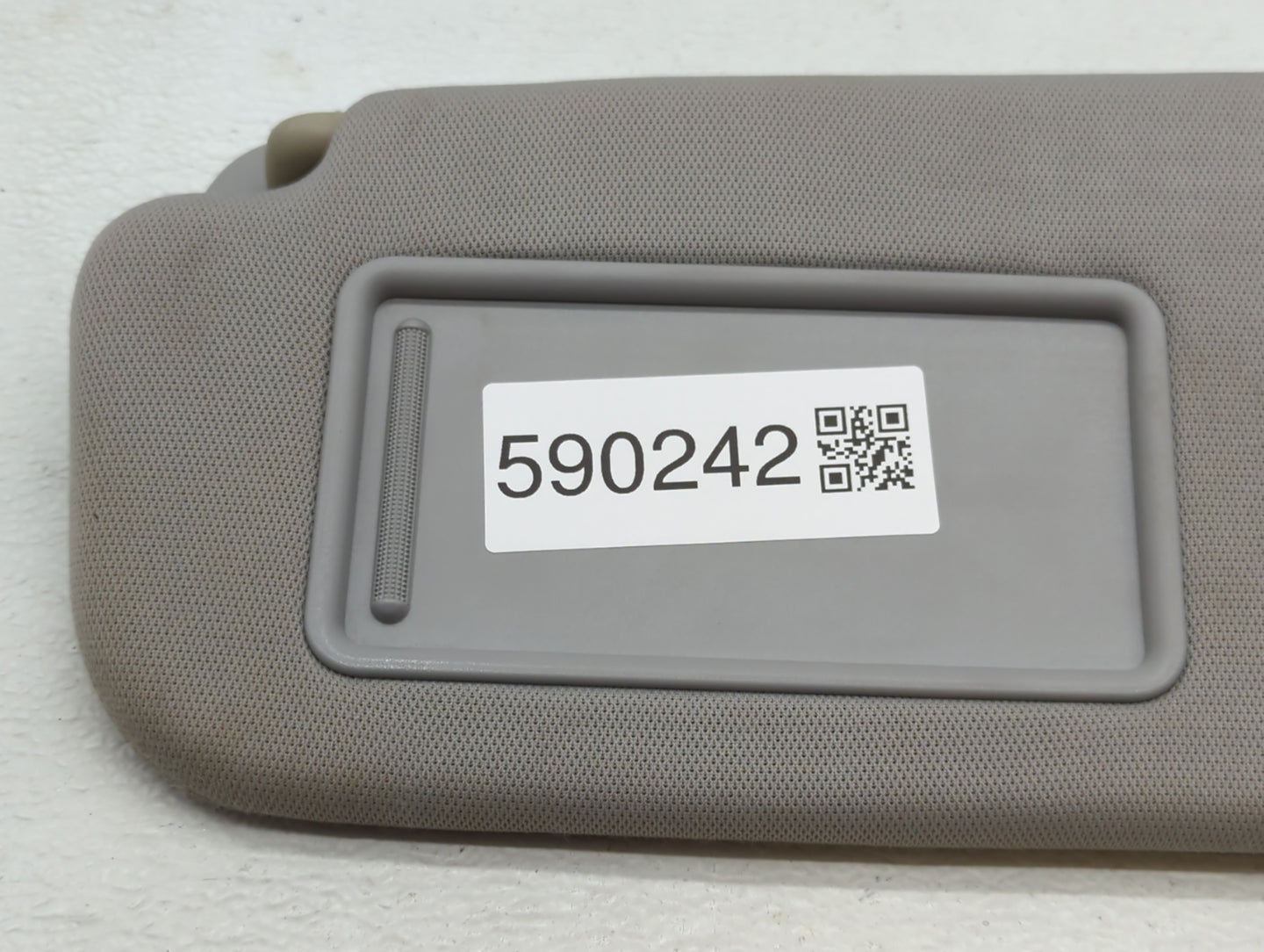 2010-2012 Hyundai Santa Fe Sun Visor Shade Replacement Driver Left Mirror Fits Fits 2010 2011 2012 OEM Used Auto Parts - Oem