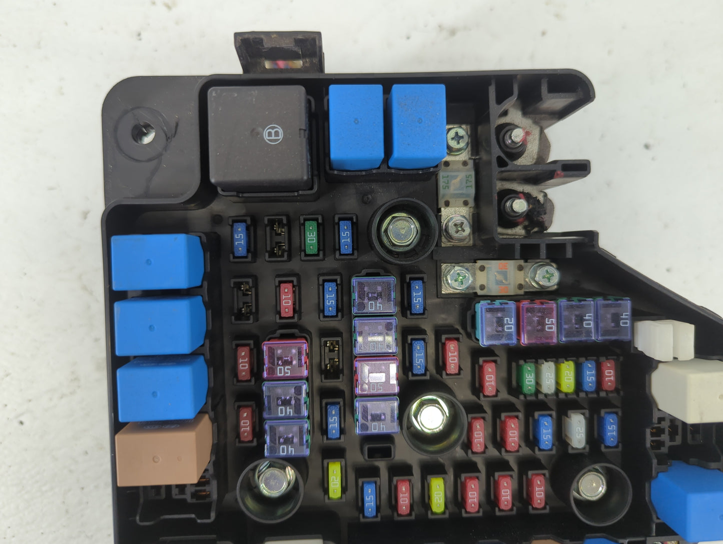2010-2012 Hyundai Santa Fe Fusebox Fuse Box Panel Relay Module P/N:91115-2B050 Fits Fits 2010 2011 2012 OEM Used Auto Parts 