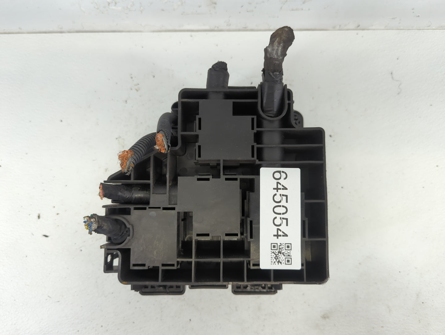 2010-2012 Hyundai Santa Fe Fusebox Fuse Box Panel Relay Module P/N:91115-2B050 Fits Fits 2010 2011 2012 OEM Used Auto Parts 