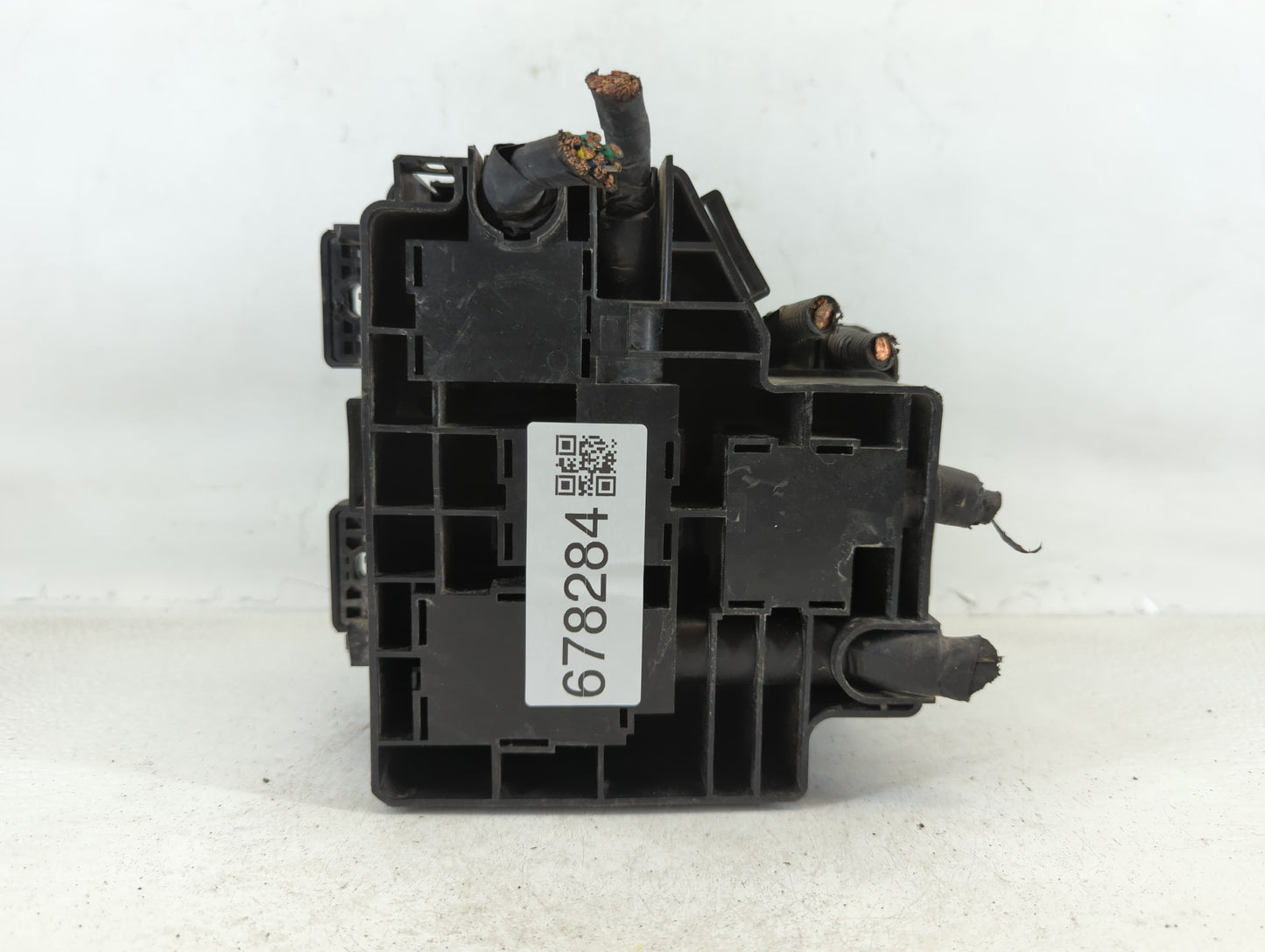 2010-2012 Hyundai Santa Fe Fusebox Fuse Box Panel Relay Module P/N:91115-2B050 Fits Fits 2010 2011 2012 OEM Used Auto Parts 