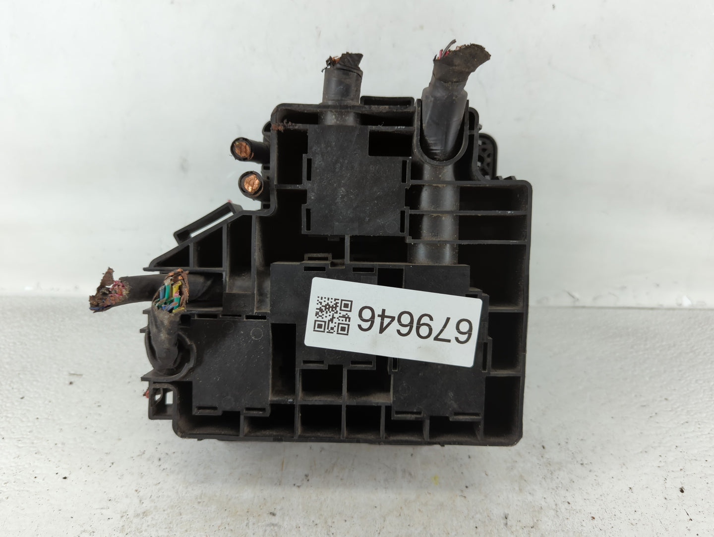 2010-2012 Hyundai Santa Fe Fusebox Fuse Box Panel Relay Module P/N:91115-2B050 Fits Fits 2010 2011 2012 OEM Used Auto Parts 