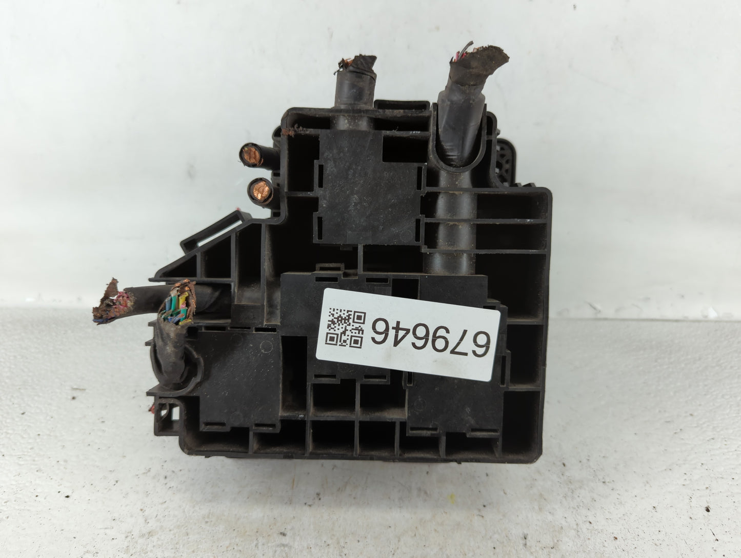 2010-2012 Hyundai Santa Fe Fusebox Fuse Box Panel Relay Module P/N:91115-2B050 Fits Fits 2010 2011 2012 OEM Used Auto Parts 