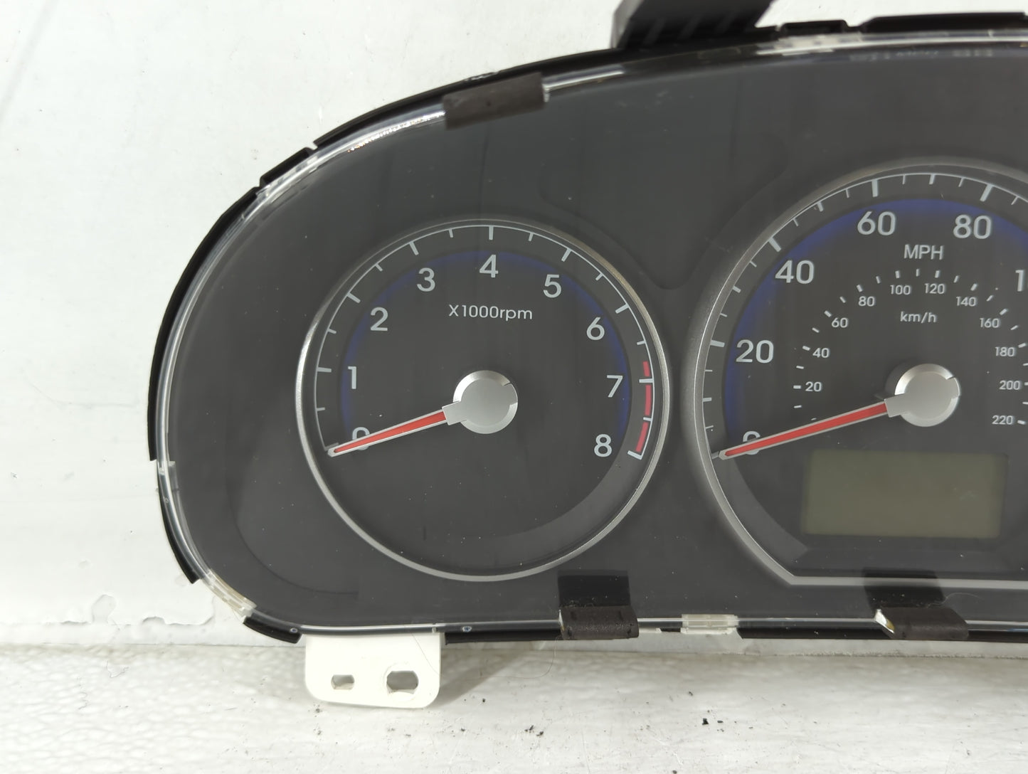 2010-2012 Hyundai Santa Fe Instrument Cluster Speedometer Gauges P/N:94011-0W130CA Fits Fits 2010 2011 2012 OEM Used Auto Pa