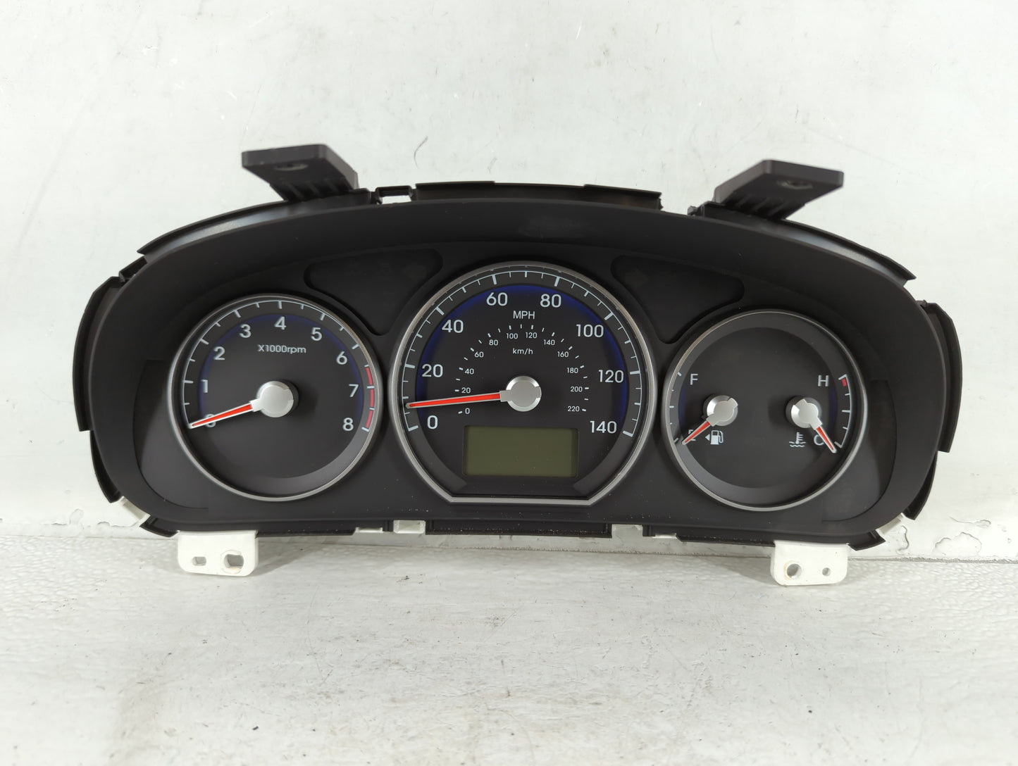 2010-2012 Hyundai Santa Fe Instrument Cluster Speedometer Gauges P/N:94011-0W030CA 0245W03Z Fits Fits 2010 2011 2012 OEM Use