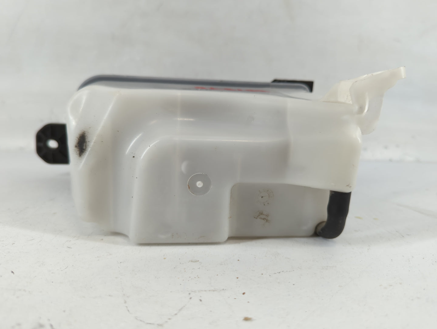 2010 Hyundai Santa Fe Radiator Coolant Overflow Expansion Tank Bottle - Oemusedautoparts1.com