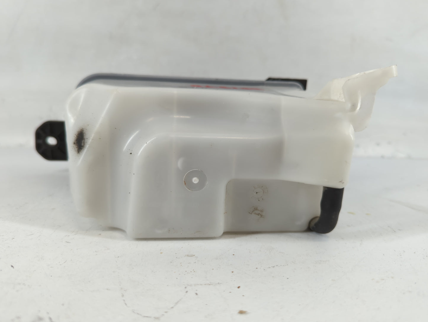 2010 Hyundai Santa Fe Radiator Coolant Overflow Expansion Tank Bottle - Oemusedautoparts1.com