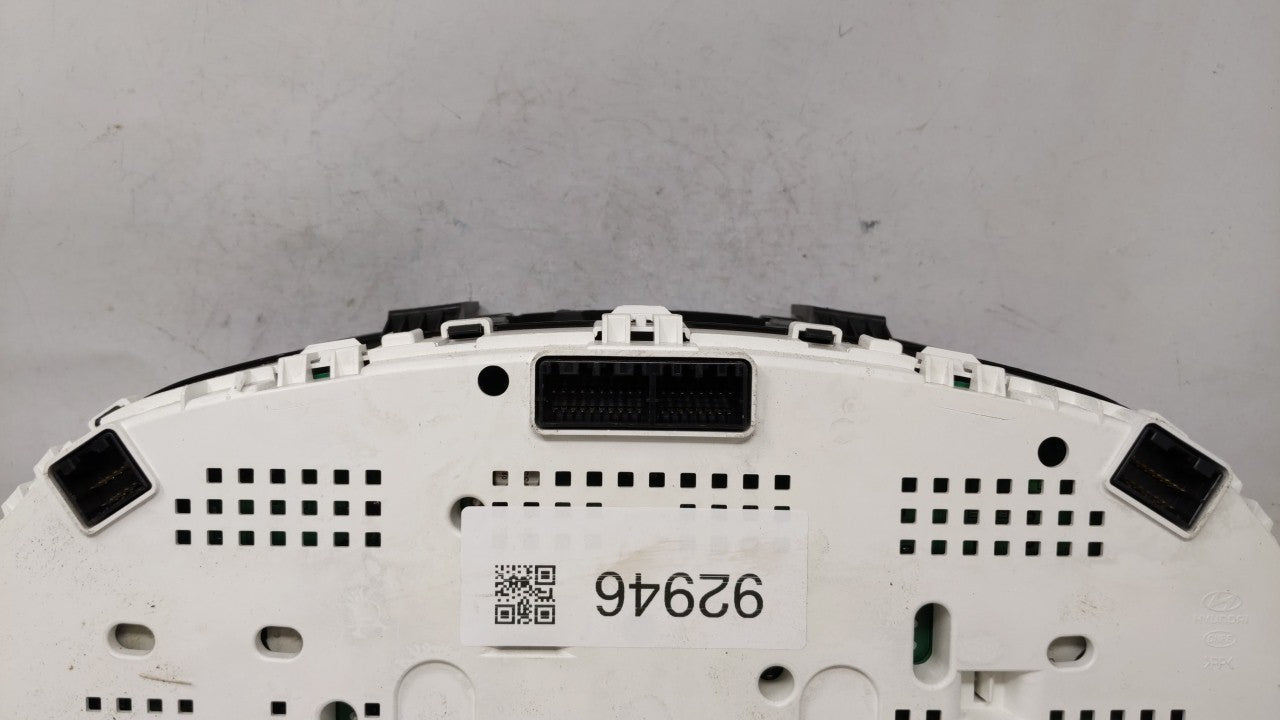2010-2012 Hyundai Santa Fe Instrument Cluster Speedometer Gauges P/N:94011-0W131 Fits Fits 2010 2011 2012 OEM Used Auto Part