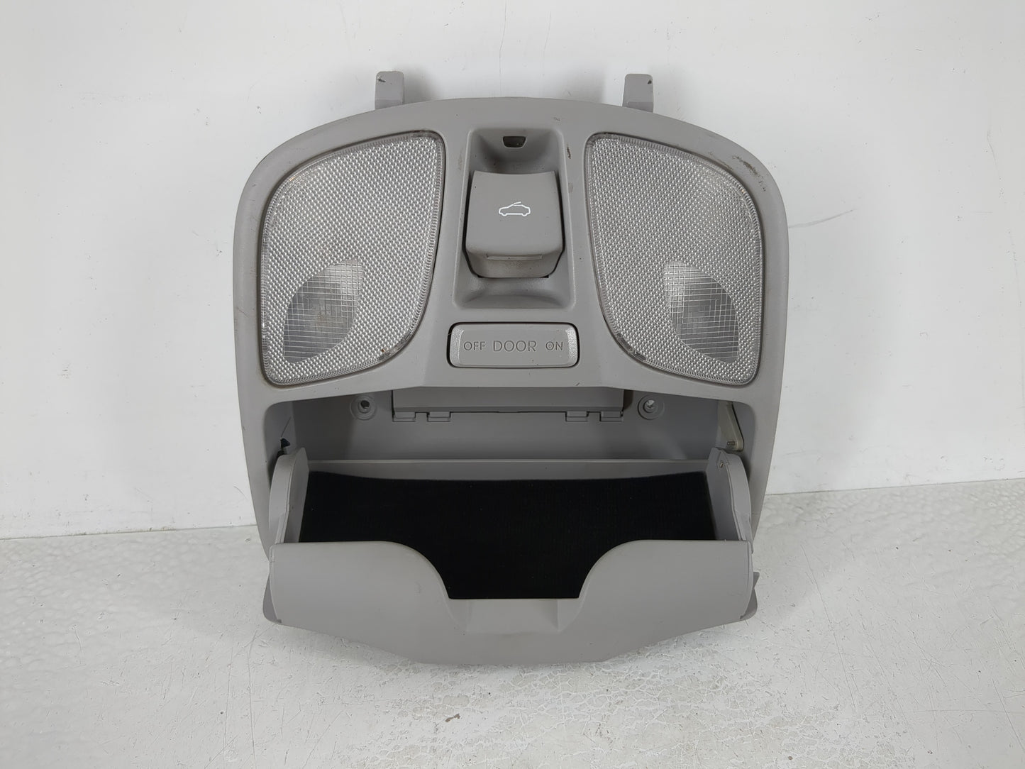 2011-2013 Hyundai Sonata Overhead Roof Console Interior Dome Light - Oemusedautoparts1.com