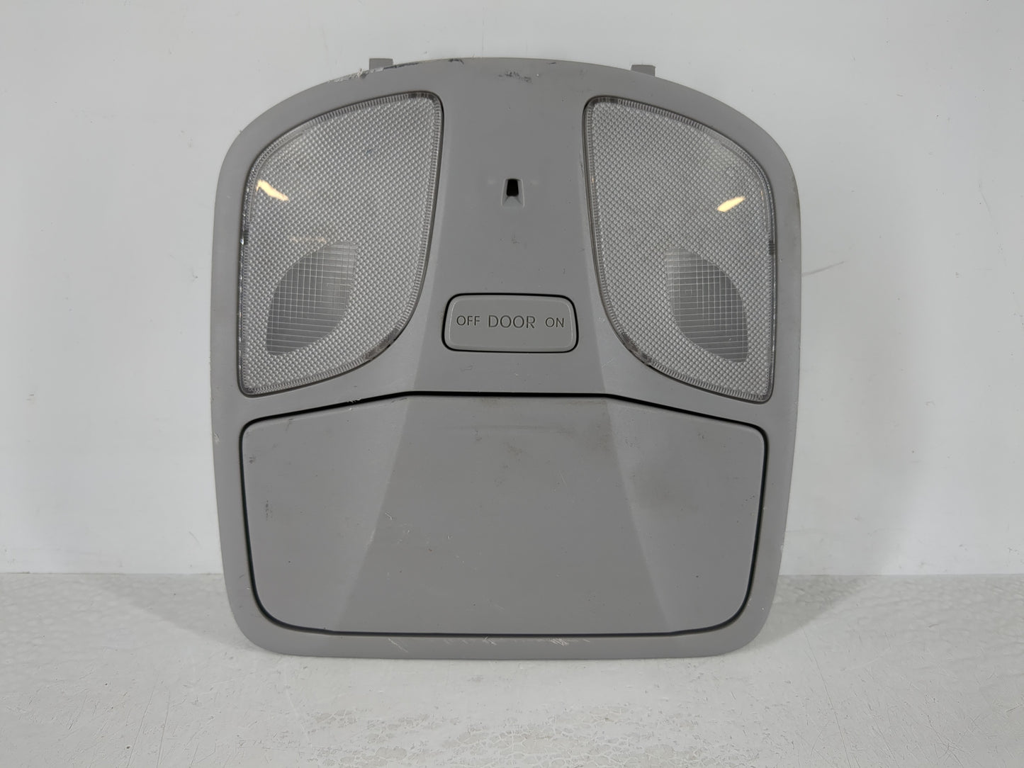 2011-2015 Hyundai Sonata Overhead Roof Console Interior Dome Light - Oemusedautoparts1.com