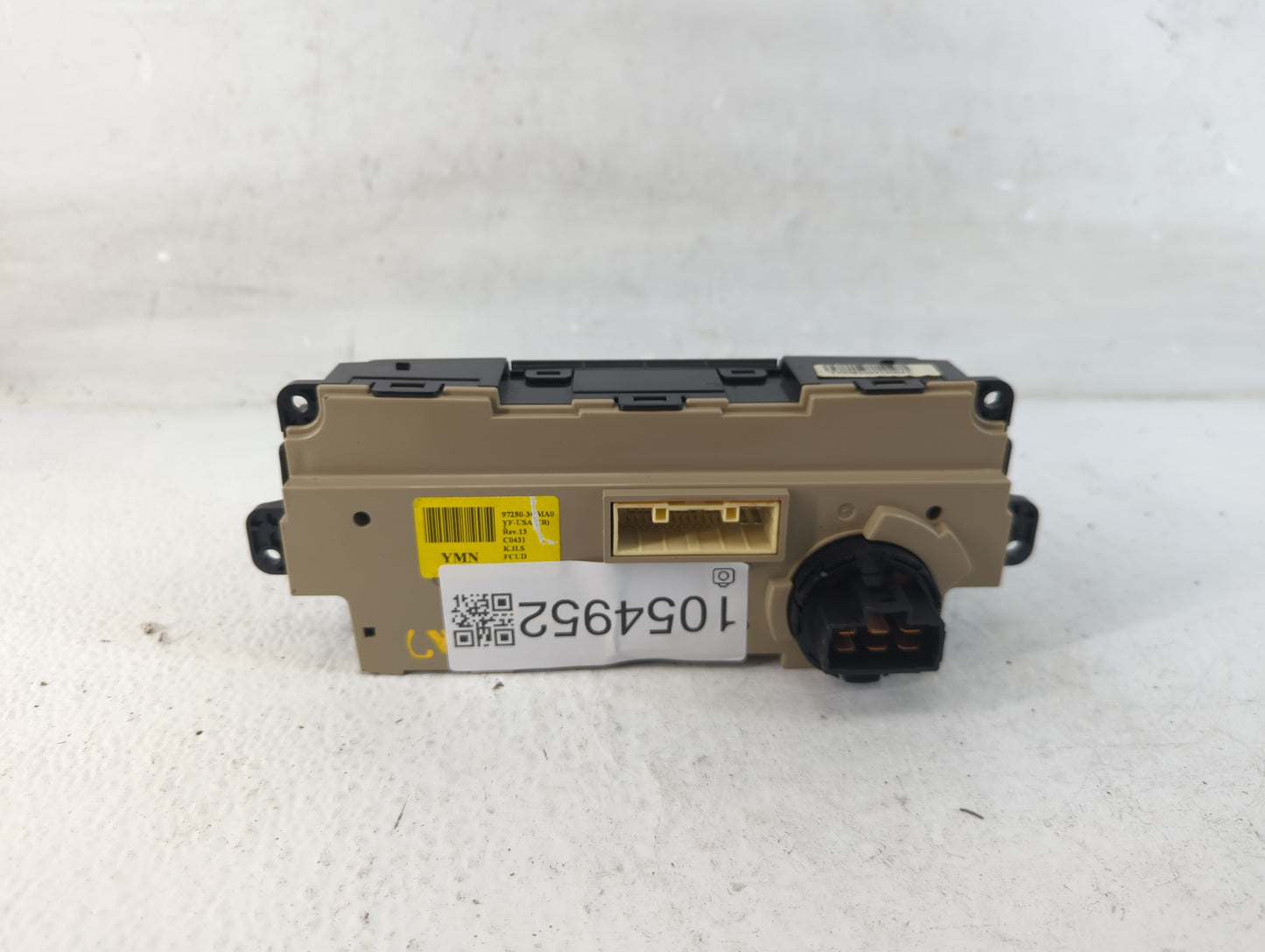 2011 Hyundai Sonata Climate Control Module Temperature AC/Heater Replacement P/N:97250-3 Fits OEM Used Auto Parts - Oemuseda