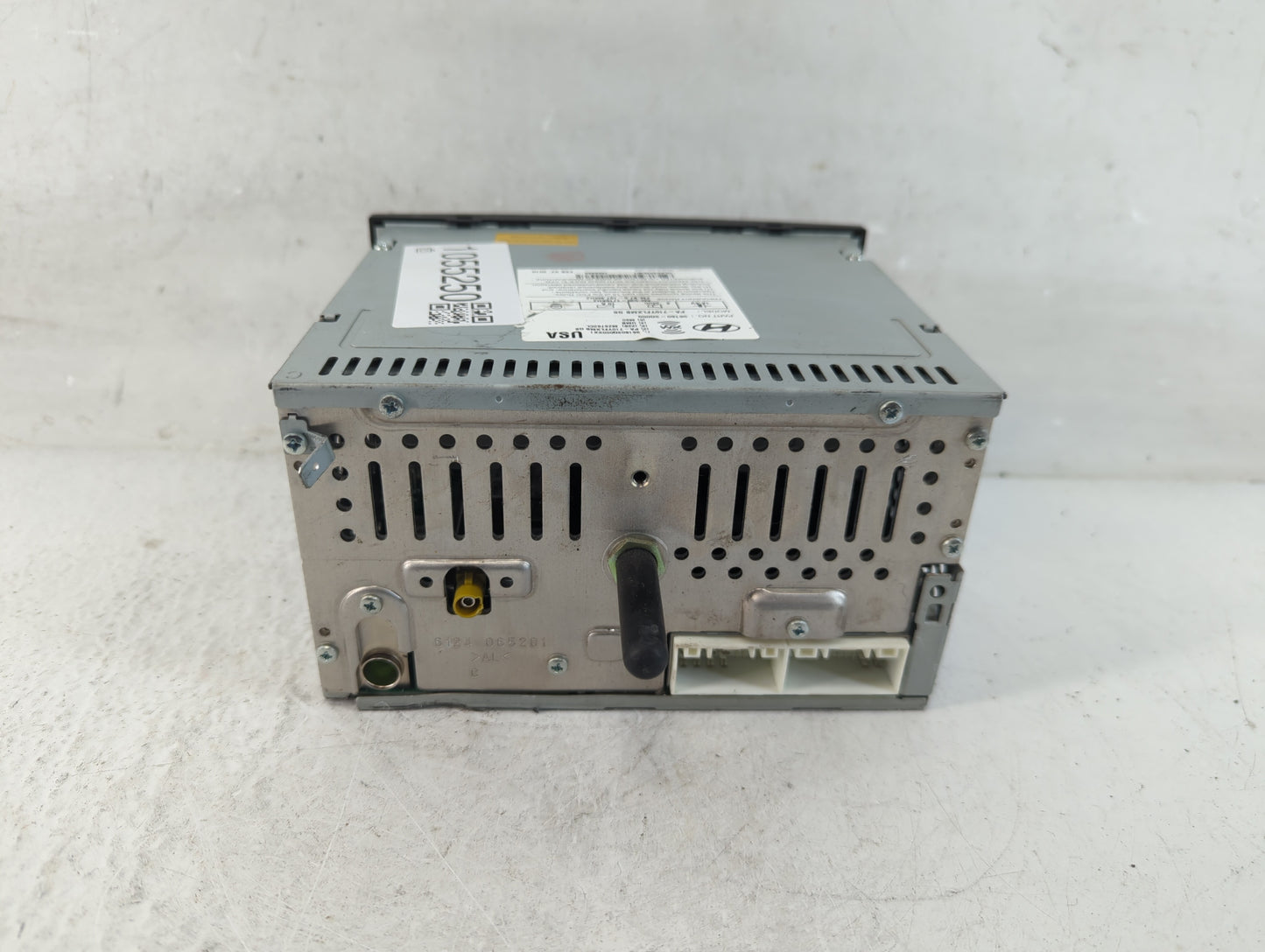 2011 Hyundai Sonata Radio AM FM Cd Player Receiver Replacement P/N:96180-3Q000 Fits OEM Used Auto Parts - Oemusedautoparts1.