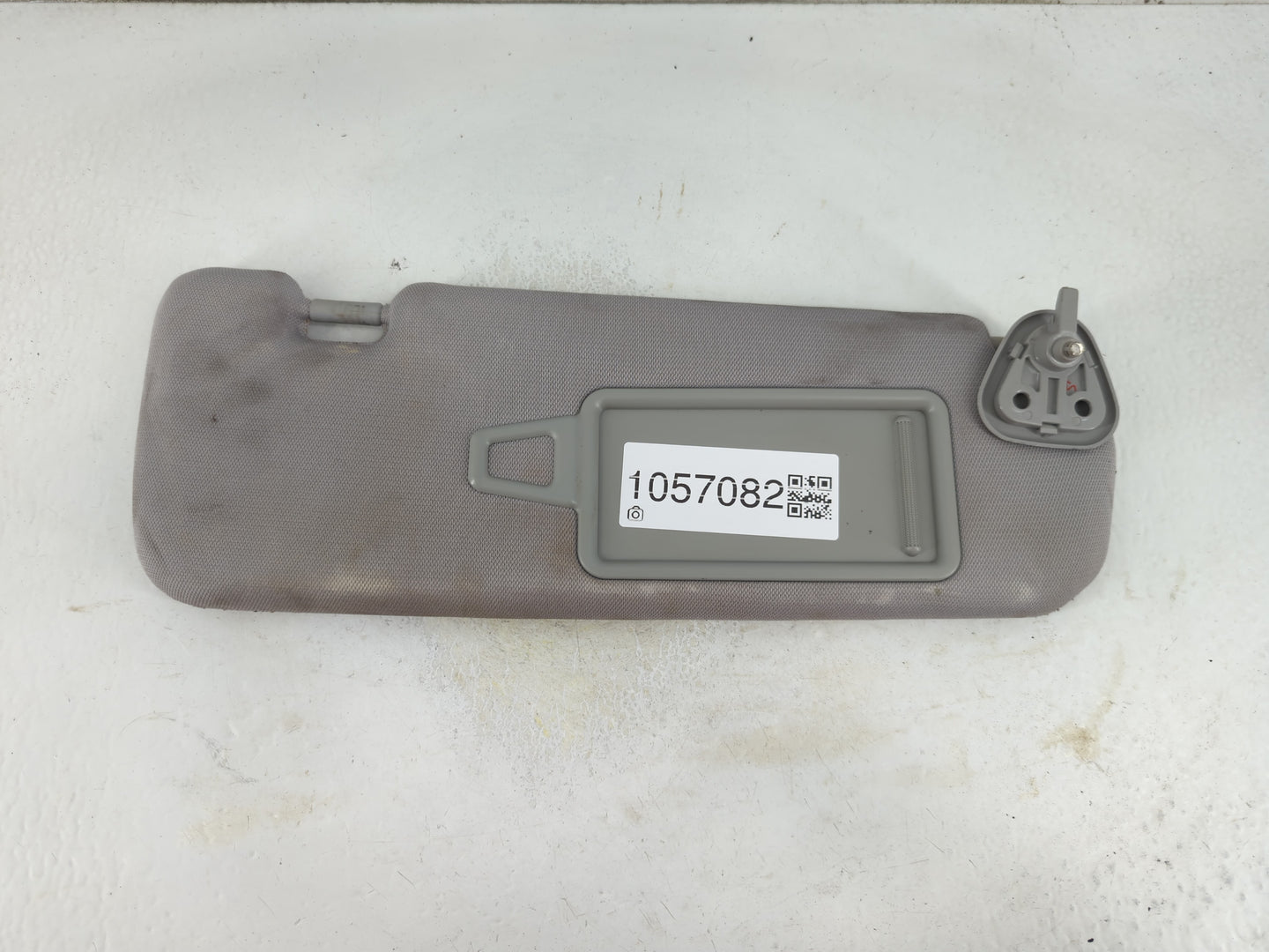 2011-2014 Hyundai Sonata Sun Visor Shade Replacement Passenger Right Mirror Fits Fits 2011 2012 2013 2014 OEM Used Auto Part