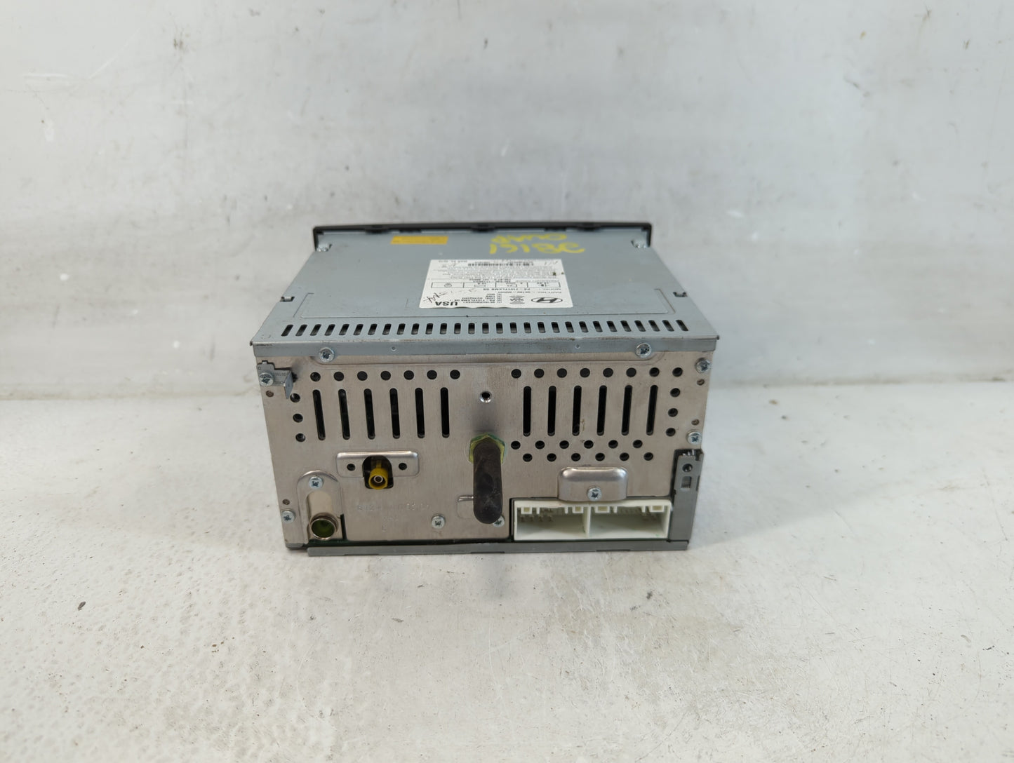 2011 Hyundai Sonata Radio AM FM Cd Player Receiver Replacement P/N:96180-3Q000 Fits OEM Used Auto Parts - Oemusedautoparts1.